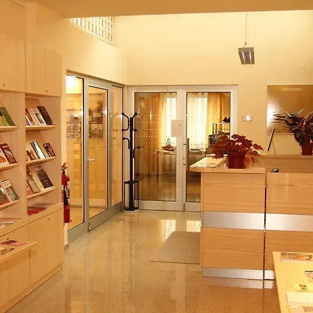 B&B Saint Ignatius Retreat House 3*