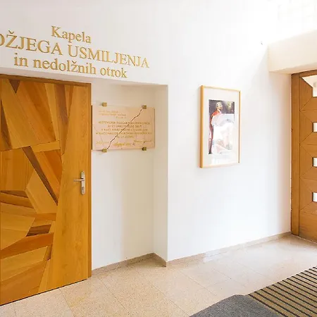 Saint Ignatius Retreat House Panzió